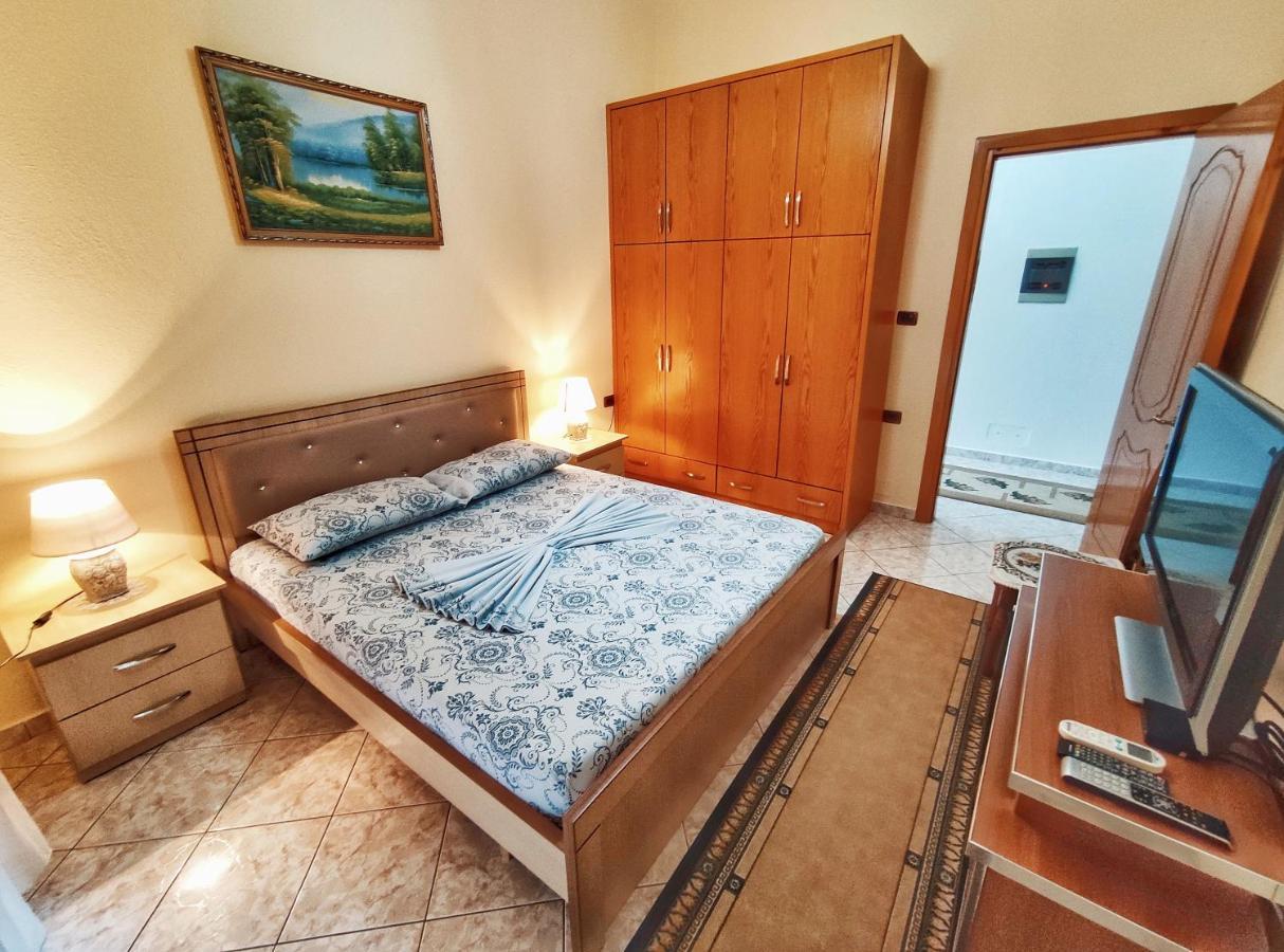 Artur'S Apartment Gjirokastër المظهر الخارجي الصورة